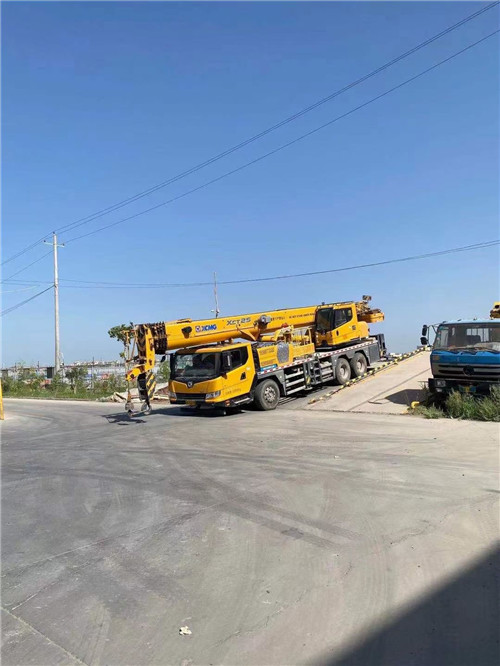 正阳县吊车作业时，可能会产生哪些额外收费项目？